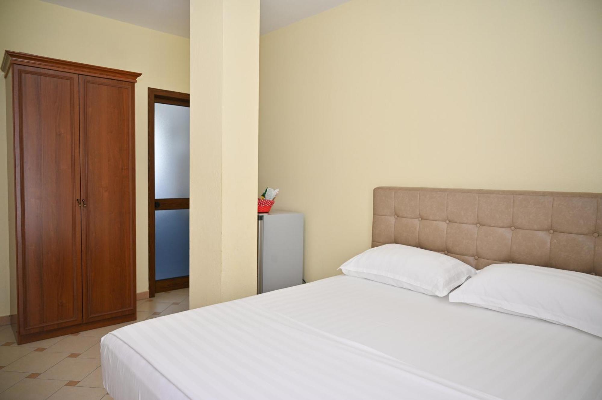 Hotel Vila Emes Durres Room photo